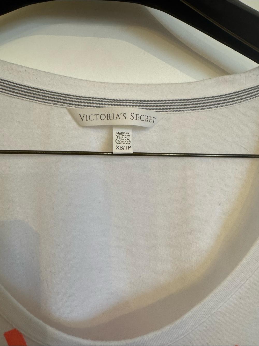 $12 or Bundle 3/$30 - Victoria’s Secret White Long-Sleeve Tee with Coral Graphic - Picture 2 of 5